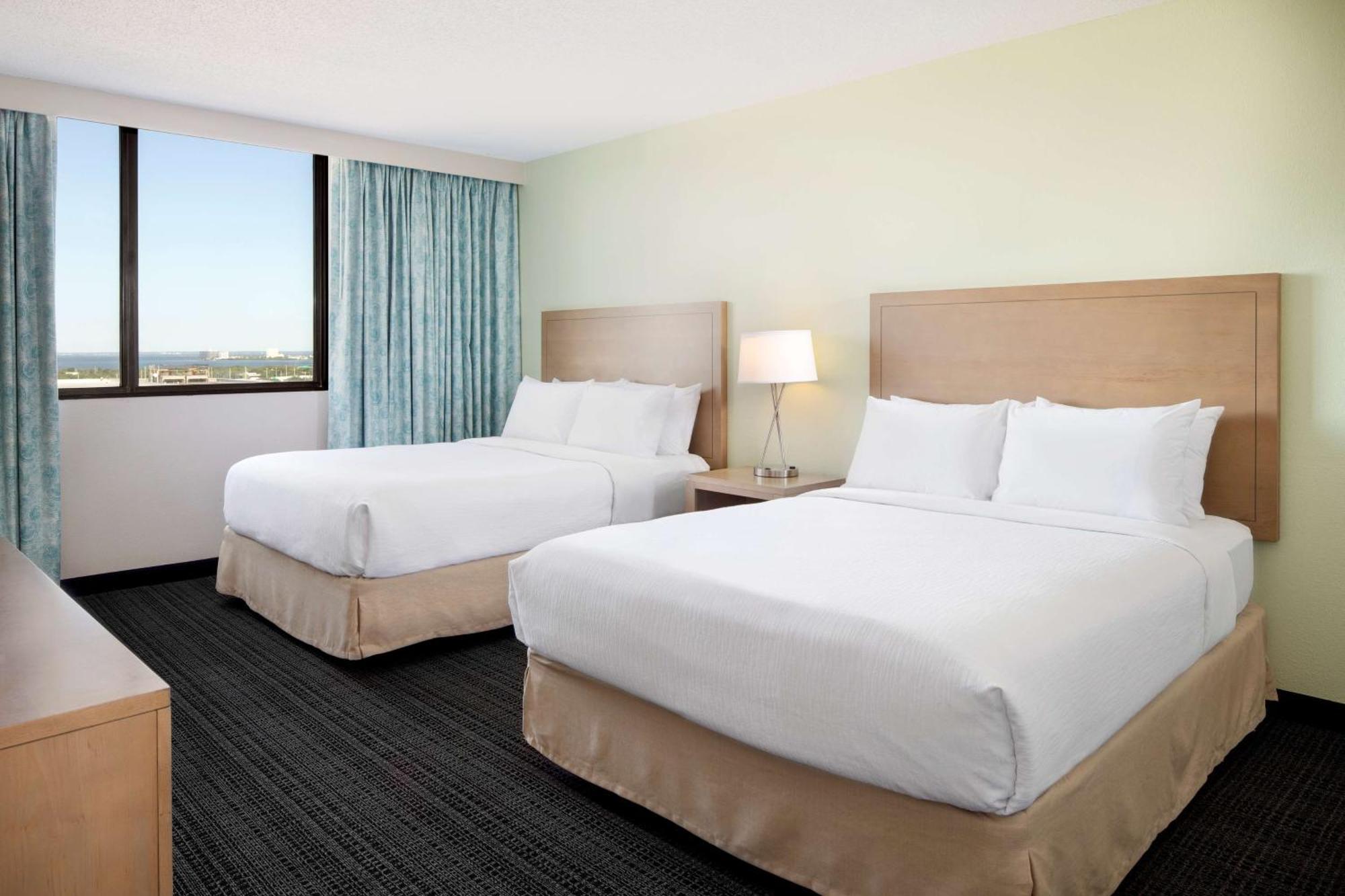 Embassy Suites By Hilton Tampa Airport Westshore Exterior photo
